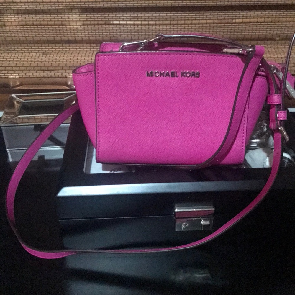 Hot pink Micheal Kors satchel